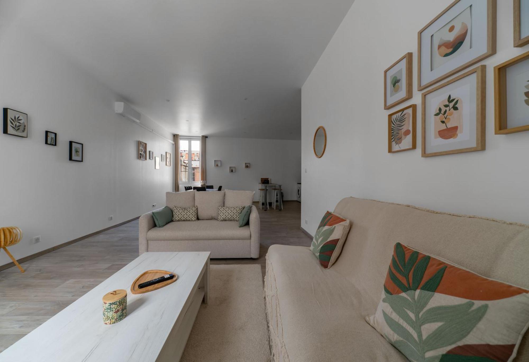 Le Ravy - Appartement Design, 2 Chambres, Centre Ville Vichy Eksteriør bilde