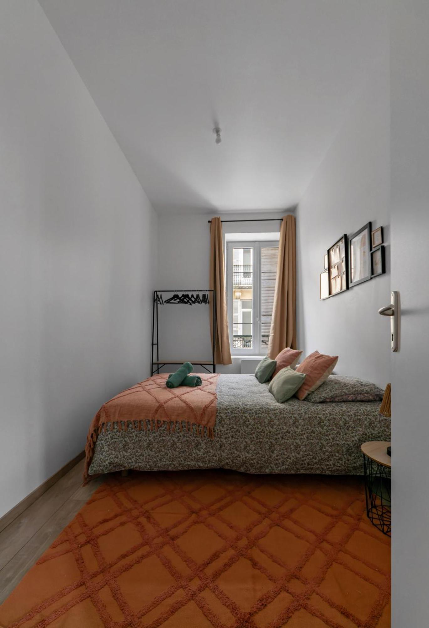 Le Ravy - Appartement Design, 2 Chambres, Centre Ville Vichy Eksteriør bilde